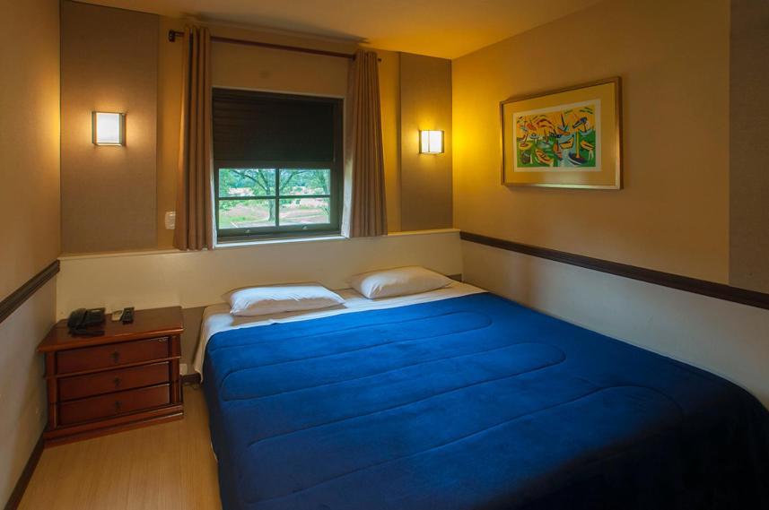 La Dolce Vita Park Hotel - Proximo A Curitiba Сан-Жозе-дус-Пиньяйс Экстерьер фото
