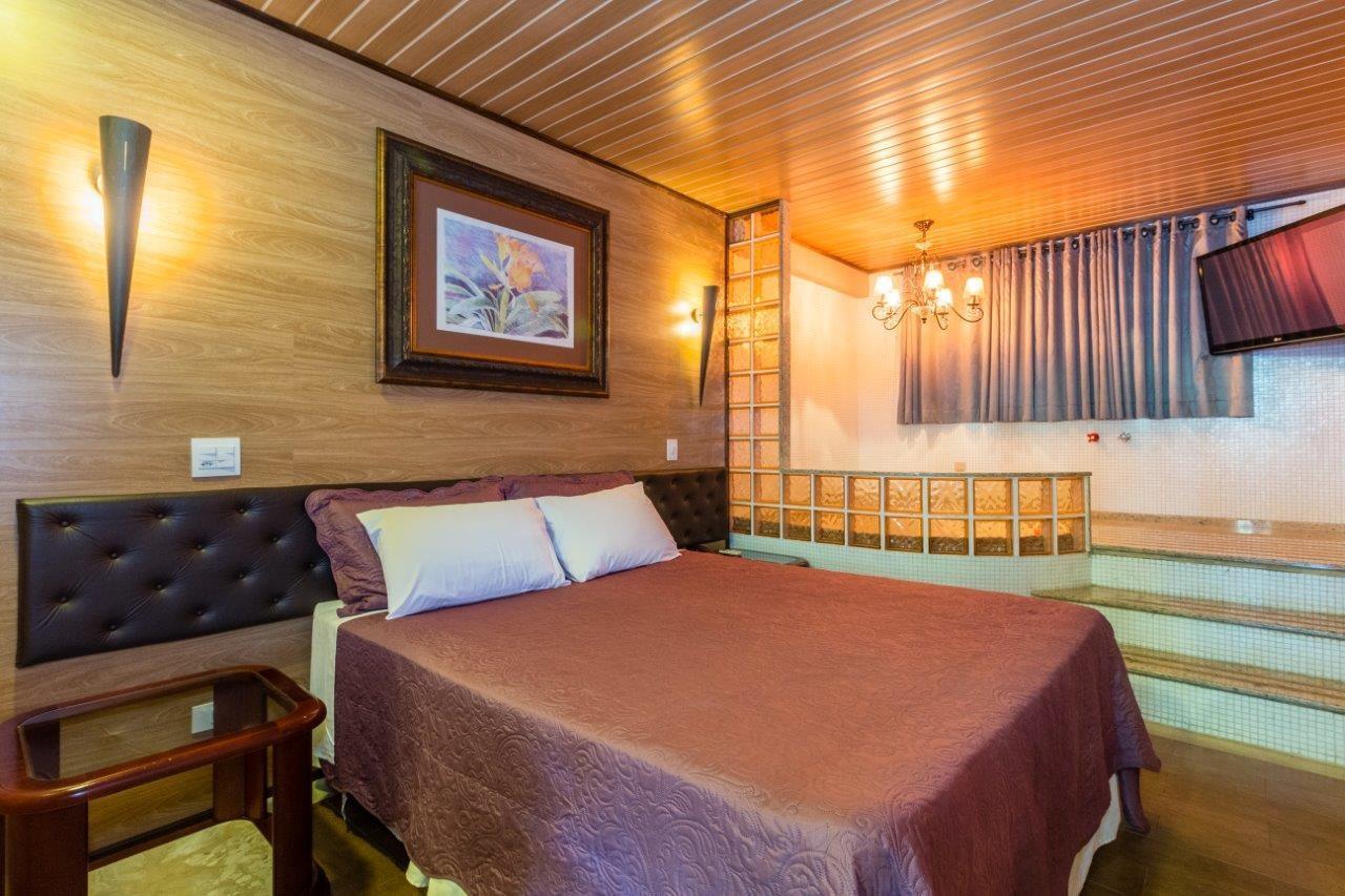 La Dolce Vita Park Hotel - Proximo A Curitiba Сан-Жозе-дус-Пиньяйс Экстерьер фото