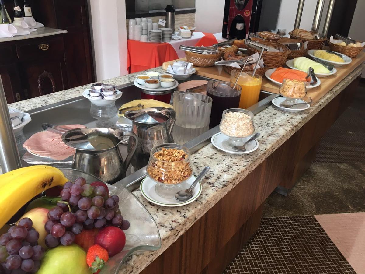 La Dolce Vita Park Hotel - Proximo A Curitiba Сан-Жозе-дус-Пиньяйс Экстерьер фото